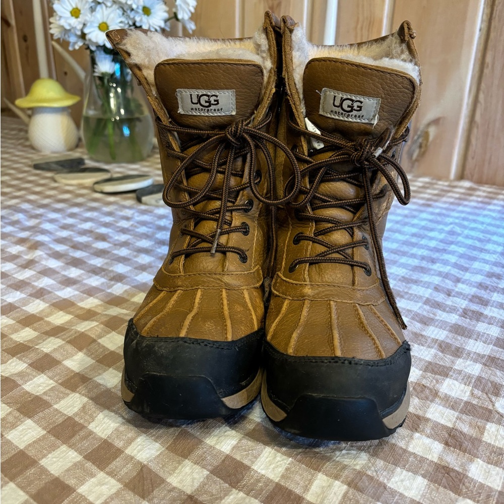 Winter boots